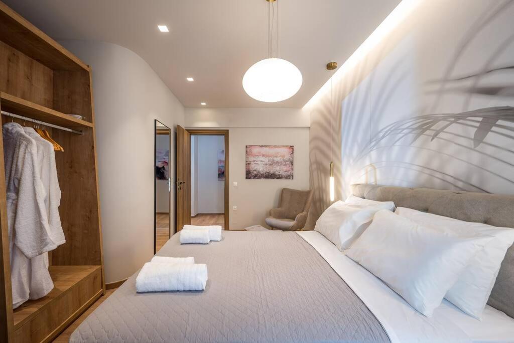 Amalia's Luxury 2 Apartment *